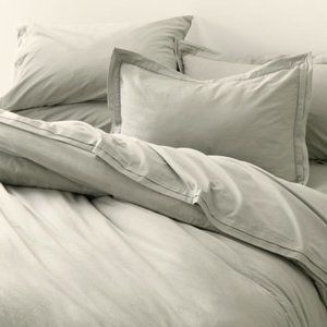Crate and barrel organic cotton duvet cover & sham covers set (Full/Queen)
